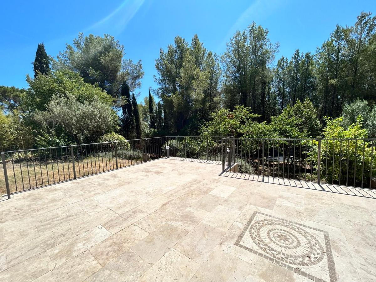 Villa De Charme En Campagne Avec Piscine Privee Et Nature Luxuriante 르보쎄 외부 사진
